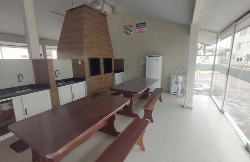 Guaratuba Apartment | APTO TÉRREO a 50 Metros do MAR em Condomínio com PISCINAS MARAVILHOSAS