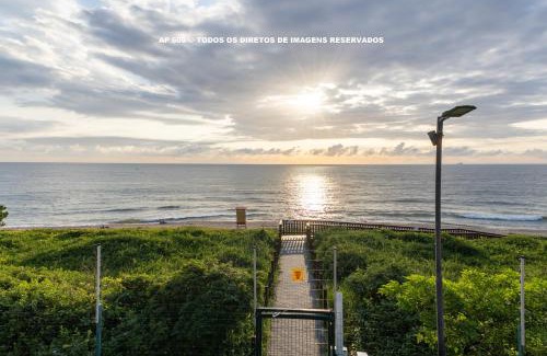 Barra Velha Apartment | Aptos completos com vista mar pé na areia em Barra Velha em condomínio Resort com Spa, Piscina, quadra de futebol, Sala de jogos, brinquedoteca, Complexo com diversos comércios