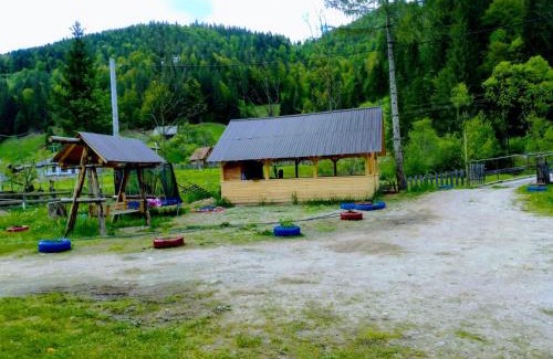 Garda de Sus Cabin | Apuseni Escape