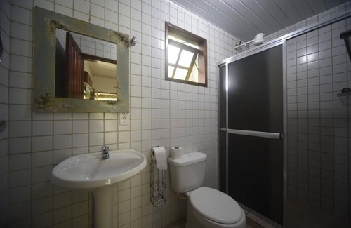 Ilha Grande Hotel | Aquário Pousada Hostel