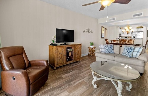 Windy Hill Condo | Aqua Escape Oceanfront 2BR with King & Queen Beds