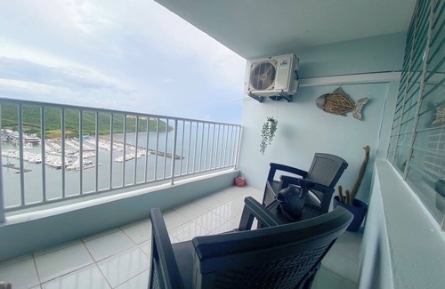Sardinera Condo | Aqua Salada Window 22 Ocean Marina View with POOL- 5 min from beach