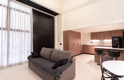 Penya-roja Apartment | Aqua Suites Ciudad de las Artes II. A/C + 6 Pax