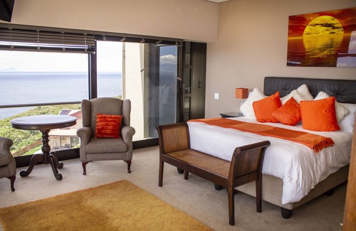 Simon's Town House | Aqua Terra