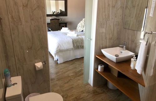 Simon's Town House | Aqua Terra
