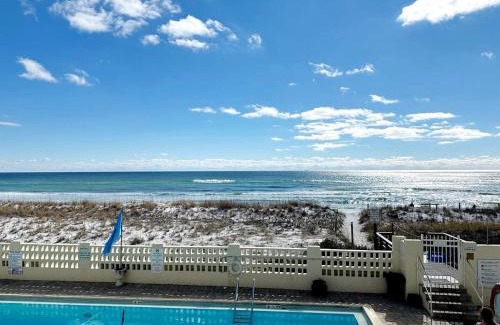 Fort Walton Beach Apartment | Aqua Villa Condo 204 Beachfront