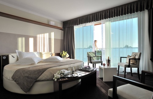 Bardolino Hotel | Aqualux Hotel Spa & Suite