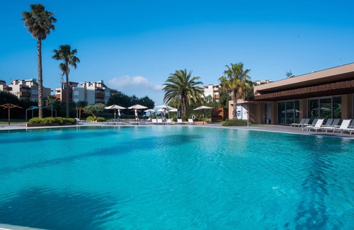 Carvalhal Apartment | Aqualuz Troia Rio by The Editory
