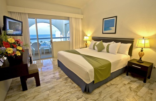 Zona Hotelera Hotel | Aquamarina Beach Resort