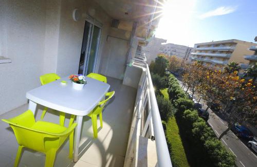 La Pineda Apartment | AQUAMARINA E HomeStay by Turismar