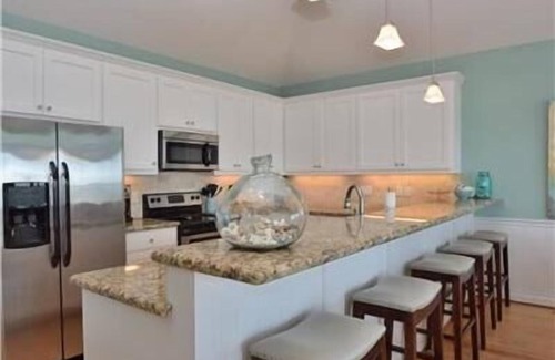 Crystal Beach House | Aquamarine: 3 BR, 2 BA House in Gilchrist, Sleeps 11