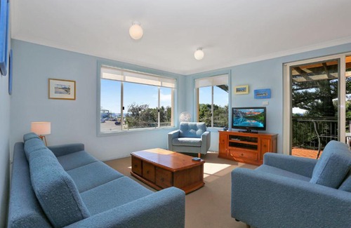 Hawks Nest Apartment | Aquarius Apartment 7