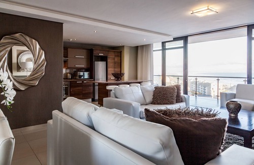 Bloubergstrand Apartment | Aquarius Luxury Suites