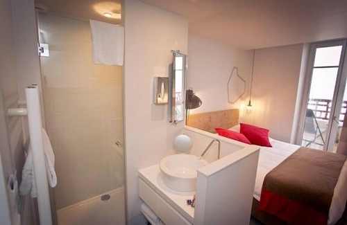 Parame Hotel | Ar Iniz