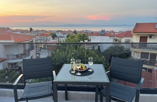 Polichrono Apartment | ARA Luxury Suites