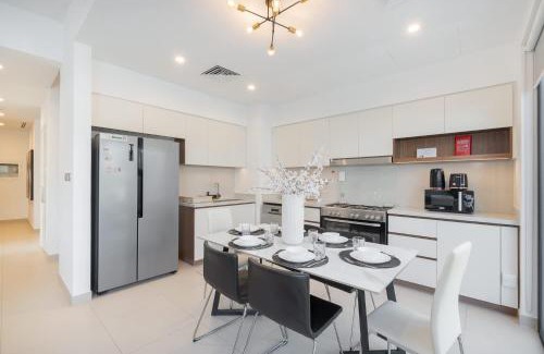 Dubai Villa | Arabian Ranches Villa sleeps 6 in a Great Location