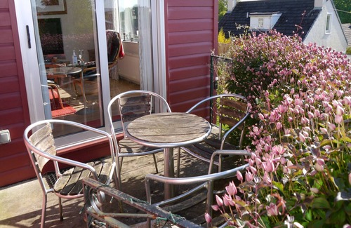 Kirkcudbright Cottage | Arakhova - a house that sleeps 10 guests in 4 bedrooms