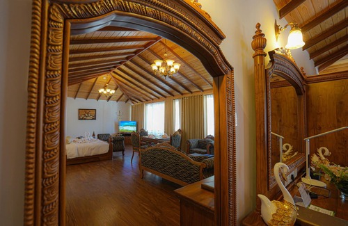 Nuwara Eliya Hotel | Araliya Green Hills - Where Historic Charm Mingles with Natural Beauty