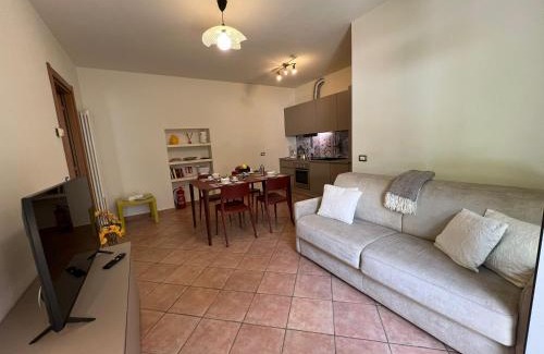 Intra Apartment | Arancio