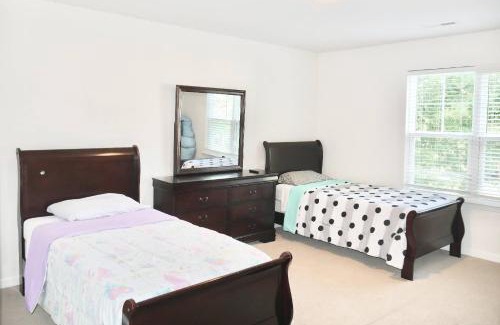 Paw Creek House | Arbor Creek Retreat