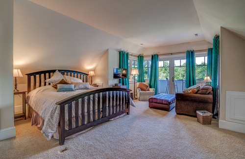 Black Mountain Bed & Breakfast | Arbor House of Black Mountain