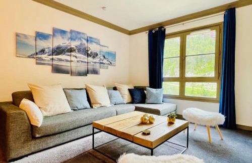 Arc-1950 Apartment | ARC 1950 Appt 6/8 pers LUXE MANOIR SAVOIE - SKI IN SKI OUT