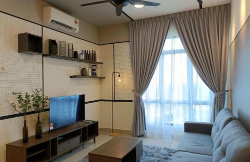 Taman Daya Apartment | ARC Austin Hills Residensi by Antlerzone