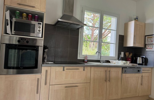 Gujan-Mestras Villa | Arcachon Style Modern Villa for up to 12 people
