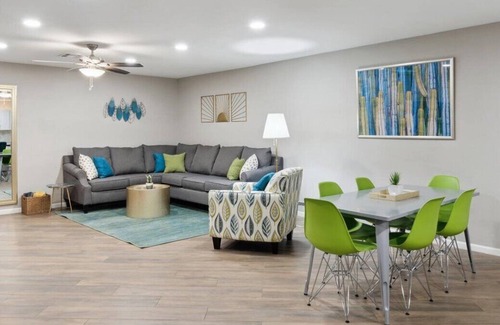 Scottsdale Estates Ten House | Arcade | Hot Tub | Great for Groups! Old Town 3 mi