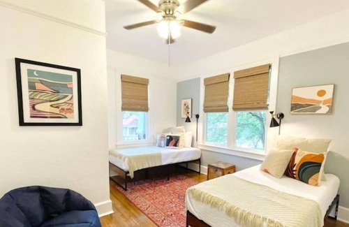 Arcadia House | Arcadia bungalow near Missouri State Parks