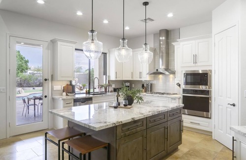 Central Scottsdale Villa | Arcadia by AvantStay | Breathtaking Oasis in Scottsdale w/Pool & Hot tub