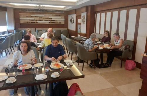Varanasi Hotel | Arcadia Hotel