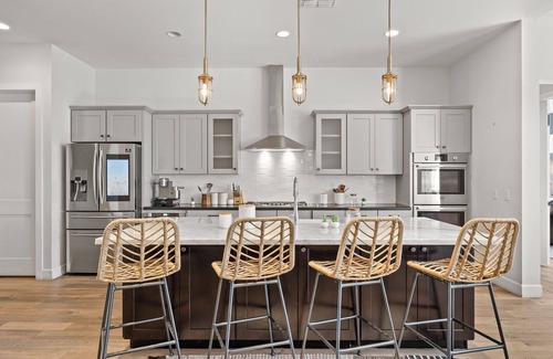 Camelback East Villa | Arcadia Luxe Poolhouse Heated Pool & Cabana