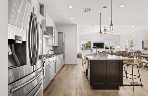 Camelback East Villa | Arcadia Luxe Poolhouse Heated Pool & Cabana