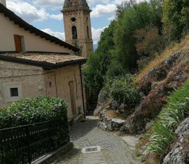 Calascio House | Arcem