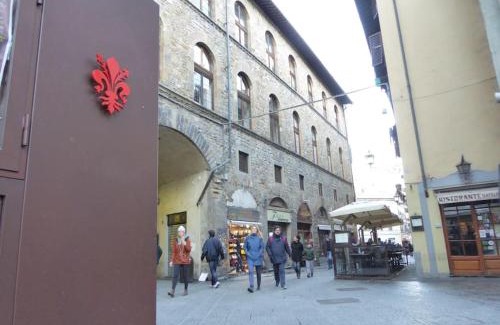 Sant' Ambrogio Apartment | Arch Apartment Duomo - Florence