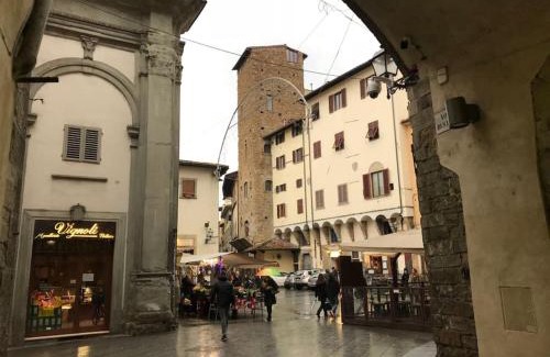 Sant' Ambrogio Apartment | Arch Apartment Duomo - Florence