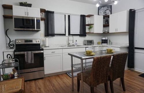 Indianapolis Apartment | Archaic Garfield - Indianapolis