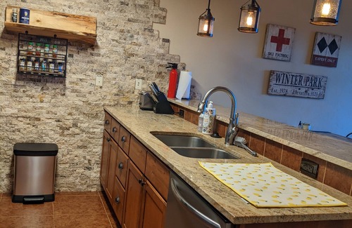 Fraser Condo | Archer's adventure - your mountain escape w/hot tub
