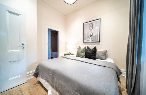 North Adelaide Apartment | Archer St Heart of North Adelaide Balcony 65TV