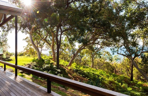 Point Lookout House | Architect designed 4 bedroom house, overlooking forest and ocean views.