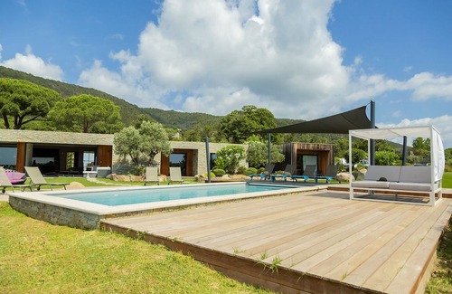 Hameau de Palombaggia House | Architect-designed house on Palombaggia beach, sea view and Sardinia