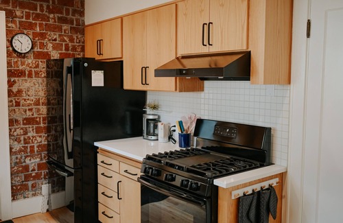 King House | Architect's Contemporary Cottage