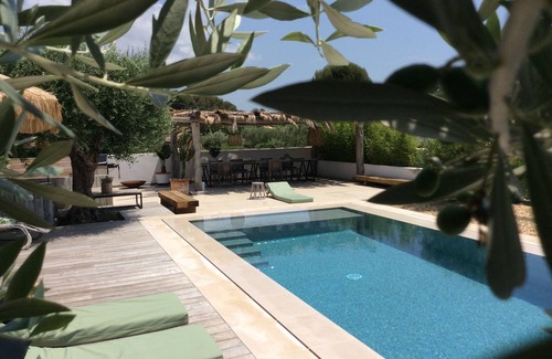 Saint-Cyr-sur-Mer Villa | Architect villa, seaside, lecques district in Saint-cyr sur mer