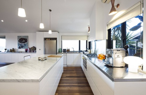 St. Kilda East House | Architectural Apartment, in the heart of St Kilda East close to Melbourne CBD.