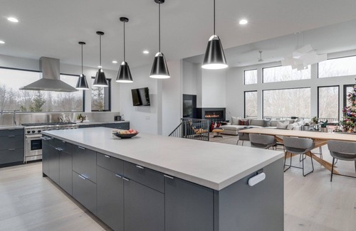 Miami Park House | Architectural Stunner w/Gourmet Kitchen & Private Association Beach on Lake Michigan!