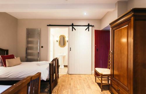 Bailliesmill Villa | Archway 3 Cosy, En-suite Retreat