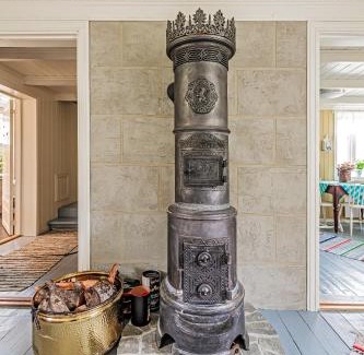 Haukland House | Arctic Waves Cottage, Haukland