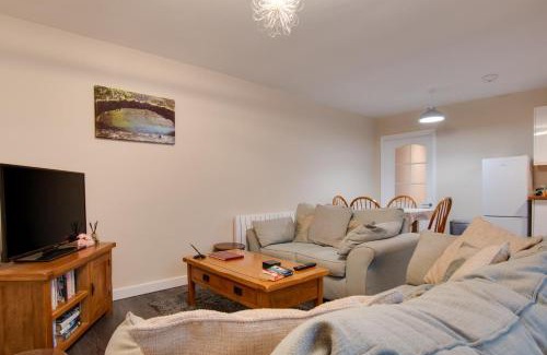 Sudbury House | Ardley Cottage Squirrel