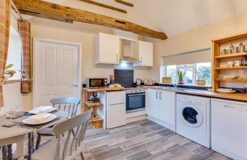 Sudbury House | Ardley Cottage Hedgehog